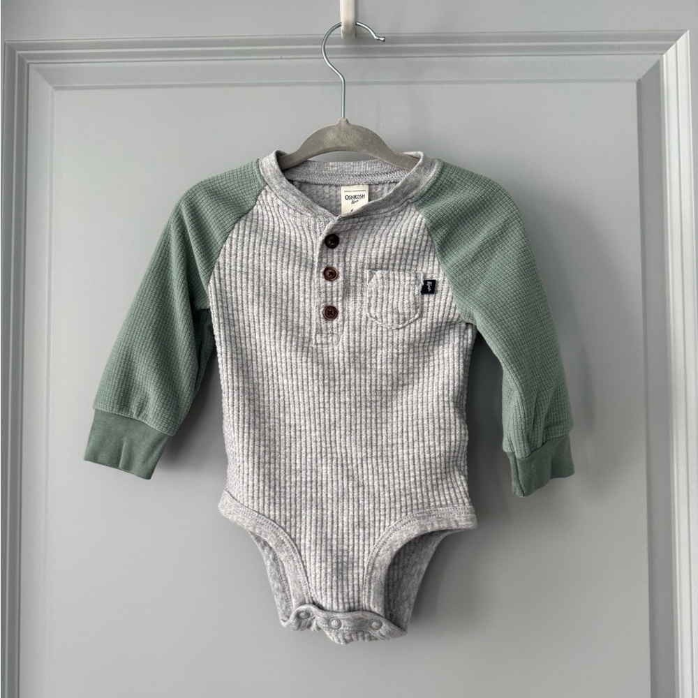 NWOT OshKosh B’Gosh Gray and Green Long Sleeve Baby Onesie